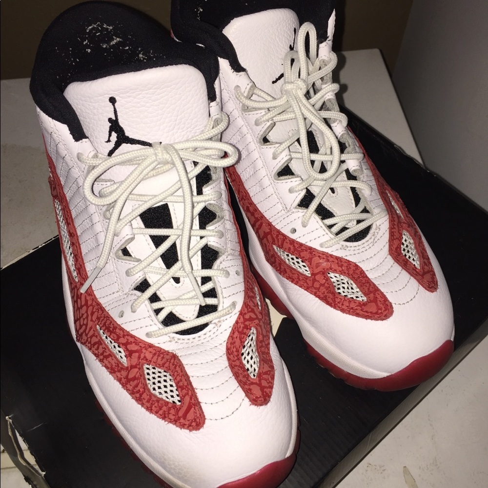 Jordan 11 low sz 11